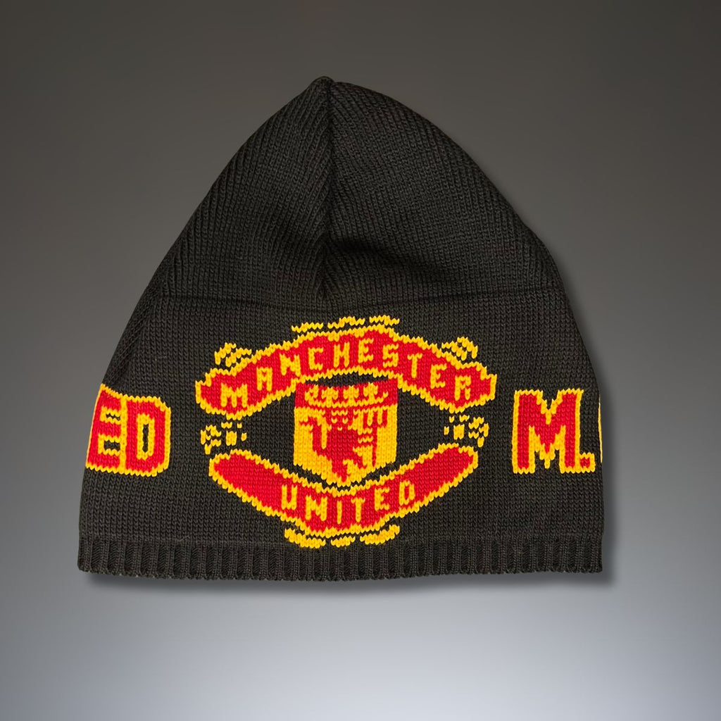Manchester United sapka, fekete