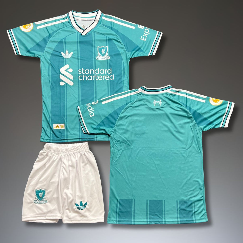 Gyerek harmadik mez szett Liverpool. Projekt 25/26