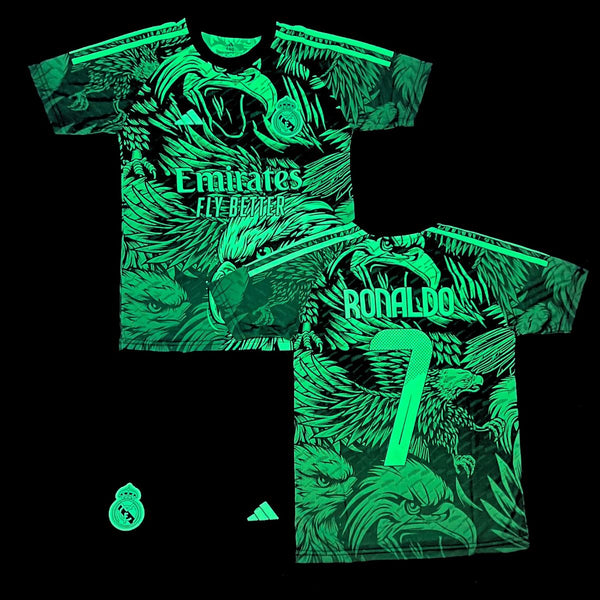 Gyerek fluoreszkáló mez szett Real Madrid, Ronaldo. Neon zöld sas kiadás