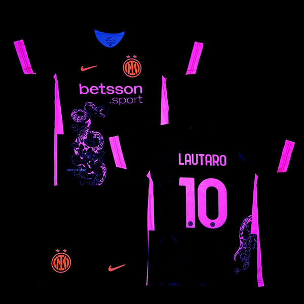 Gyerek fluoreszkáló mez szett Inter, Lautaro. Neon rózsaszín kígyó kiadás