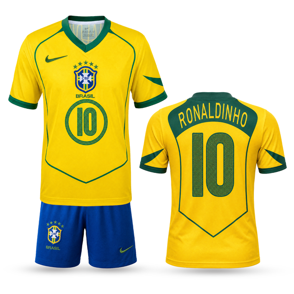 Brazília Gyerek Futballszerelés, Ronaldinho. 2004