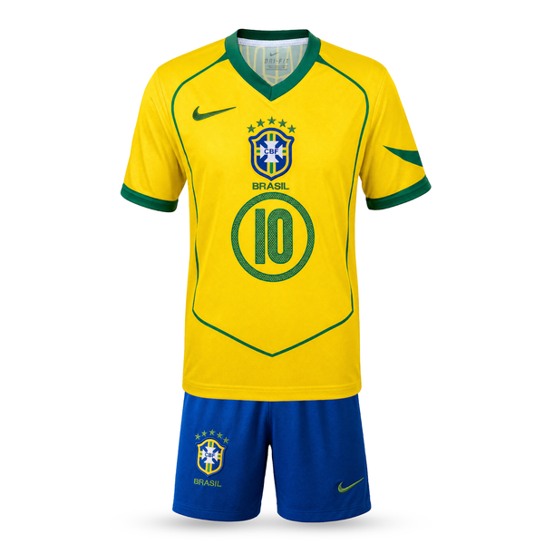 Brazília Gyerek Futballszerelés, Ronaldinho. 2004