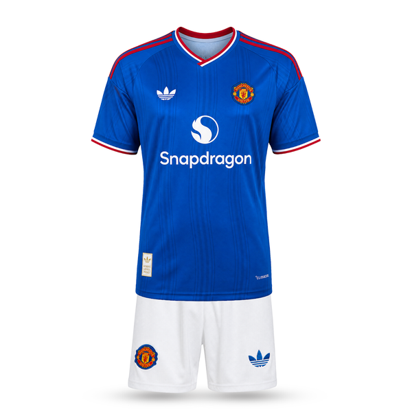 Manchester United Gyerek Futballszerelés. 26/27