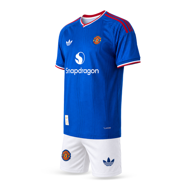 Manchester United Gyerek Futballszerelés. 26/27